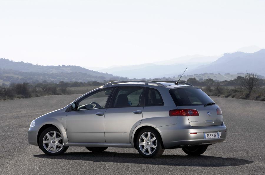  Fiat Croma (194) 2005 года  (фото 12 из 108)